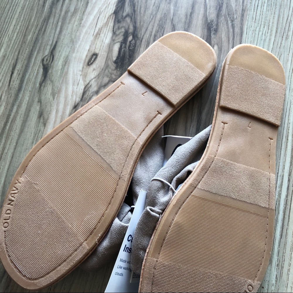 NWT Taupe Knotted Slides Old Navy Size 7 - Picture 2 of 3